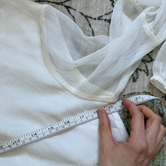 Sunday in Brooklyn Guinevere Tunic in White from Anthropologie Size Small - Picture 7 of 11